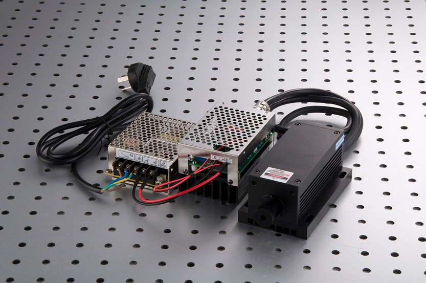 532nm 100mW Focusing Green Laser Dot Module Diode Fat Beam TTL Modulation 0-30KHZ with TEC Cooling 85-265V PS-I power supply