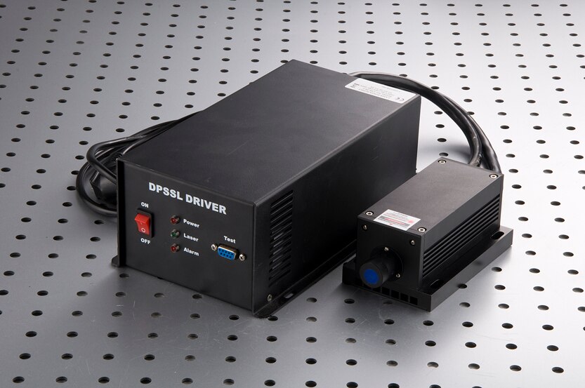 532nm 2000mW Focusing Green Laser Dot Module Diode Fat Beam TTL Modulation 0-30KHZ with TEC Cooling 85-265V LSR-PS-FA