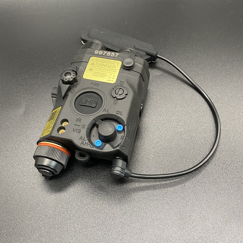 Airsoft PEQ Element LA-5C Green Laser IR Laser Weapons Flashlight Airsoft Guns UHP Appearance IR Weapon Airsoft Guns - Image 4