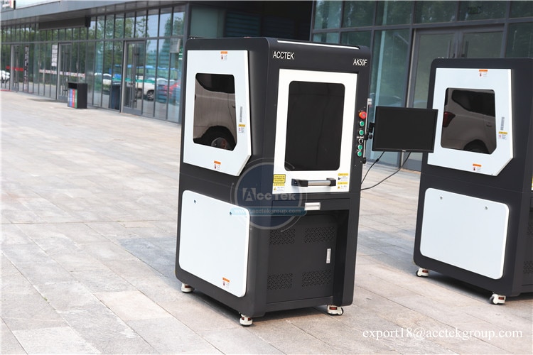 Enclosed Design Raycus 20W 30W 50w Fiber Laser Marking Machine For Steel Aluminum Silver - Image 3