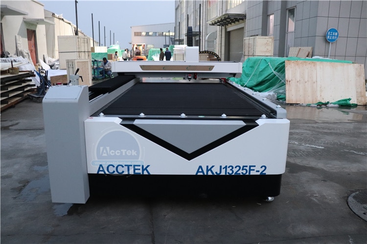 Fiber Laser Cutters 1000w Fiber Laser Cutting Machine Raycus Fiber Laser Source 1325