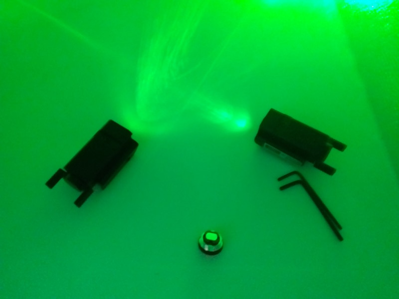 Hanging red and green laser infrared laser sight green light adjustable laser flashlight function sight Glock accessories milit - Image 3