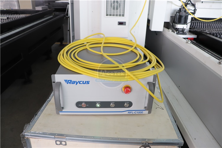 Heavy Duty Large Area Cutter 1530 Raycus Metal 1000W 2000W 4000w Fiber Laser Cutting Machine For Steel - Image 4
