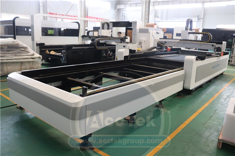 Laser Cutting Machine Fiber 1000w Light Source Fiber Optic Laser 1530 Fiber Laser Steel Cutting Machine - Image 4