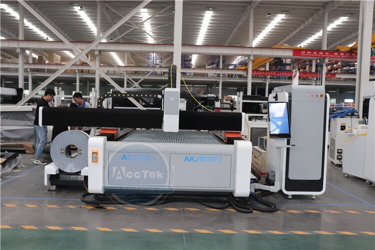 Laser Fiber Machine Cutting Power Supply Fiber Laser 1530 Laser Fiber 2000w 1000w