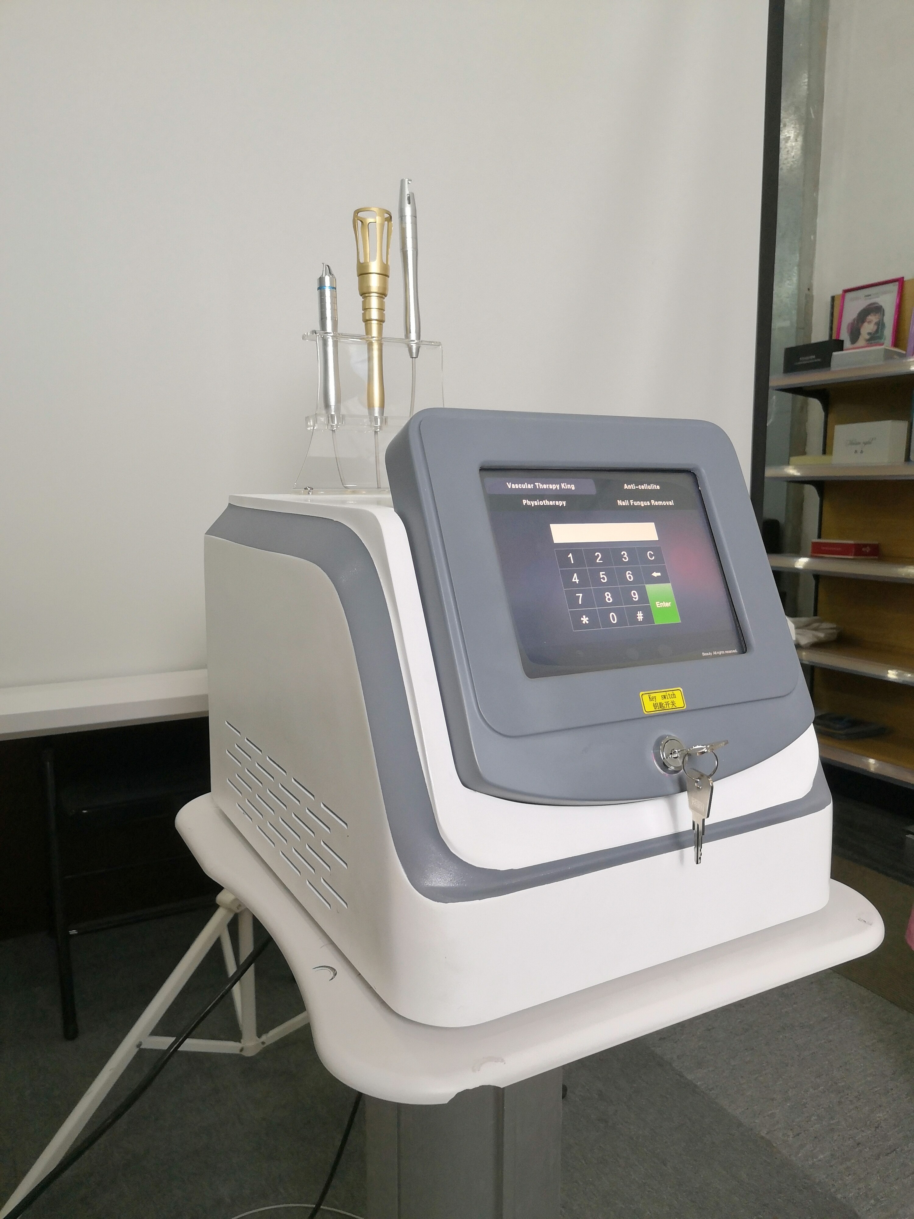 Multifunction diode laser 980 nm 4 in 1 laser machine vascular veins removal physical pain slimming shape - Image 3