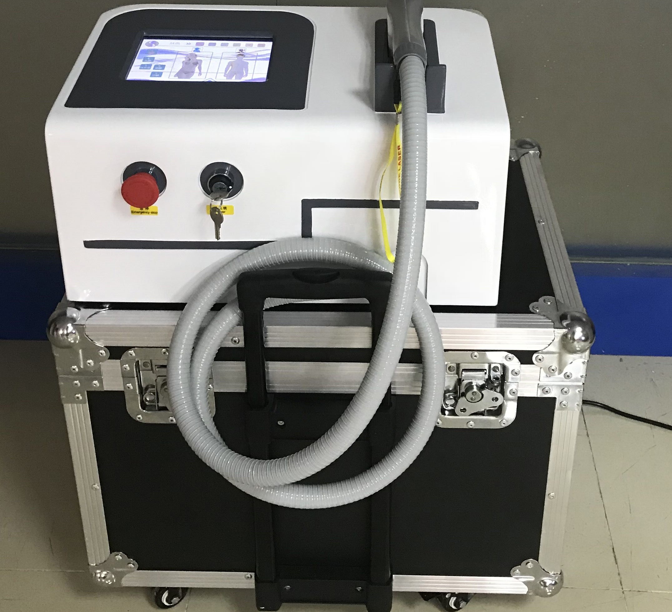 Portable Laser Hair Removal Machine&Skin rejuvenation 808 nm Diode Laser/808 Diode Laser - Image 3