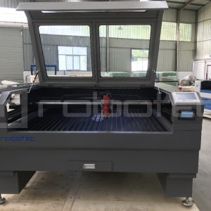ROBOTEC CO2 150W Laser Cutter For 18mm Plywood Wood Laser Cutting Engraving Machine