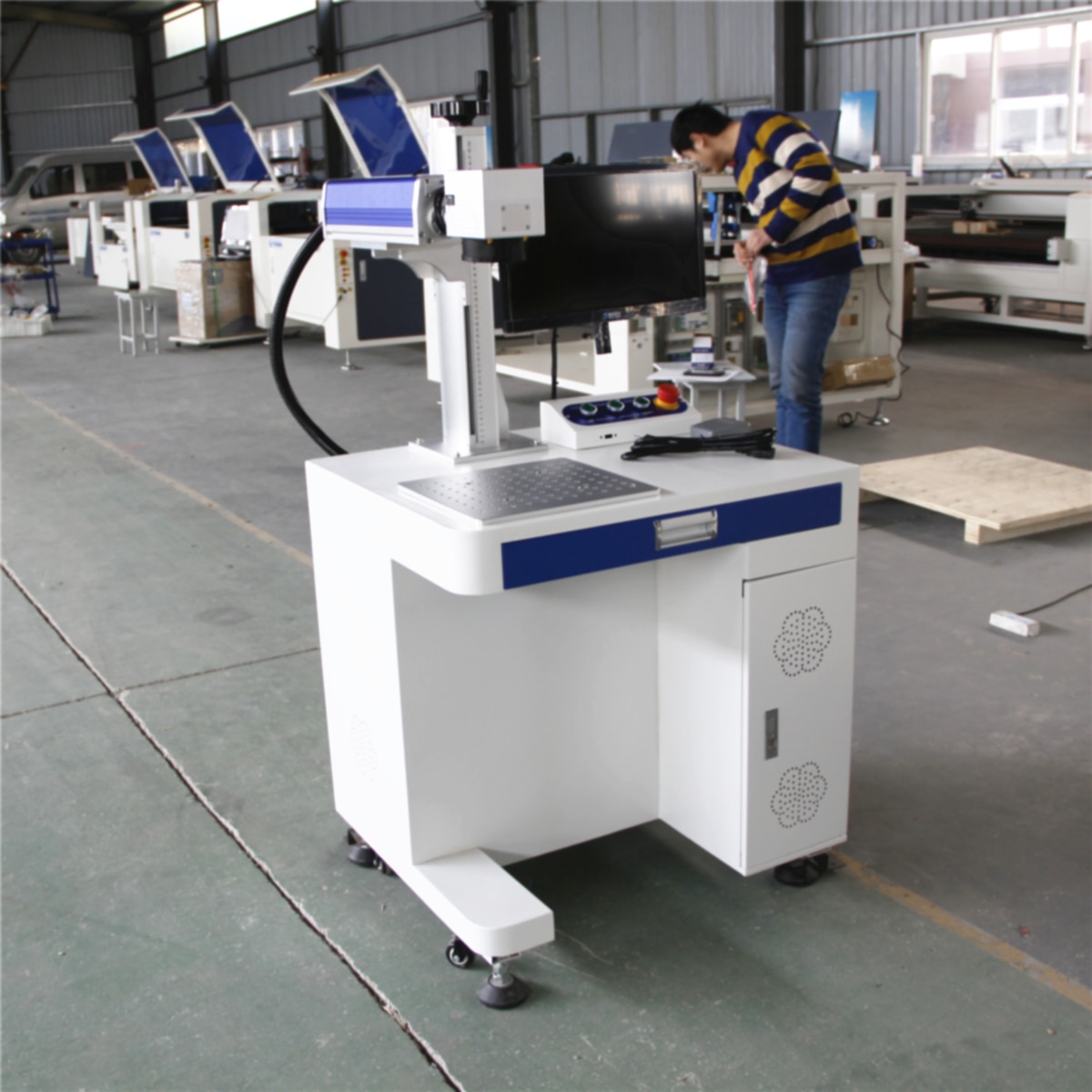 ROBOTEC Hot Selling Smart 20W Fiber Laser Intelligent Lite Marking Machine For Diy Metal Stainless Steel Laser Marker - Image 4