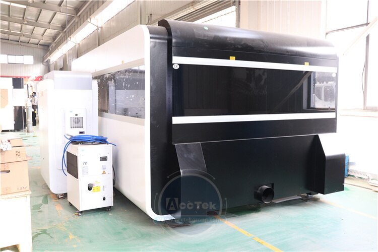 Source Laser Fiber Kit Cnc Fiber Laser Kit Big Enclosed Fiber Laser 1000w Fiber Laser Machine - Image 4