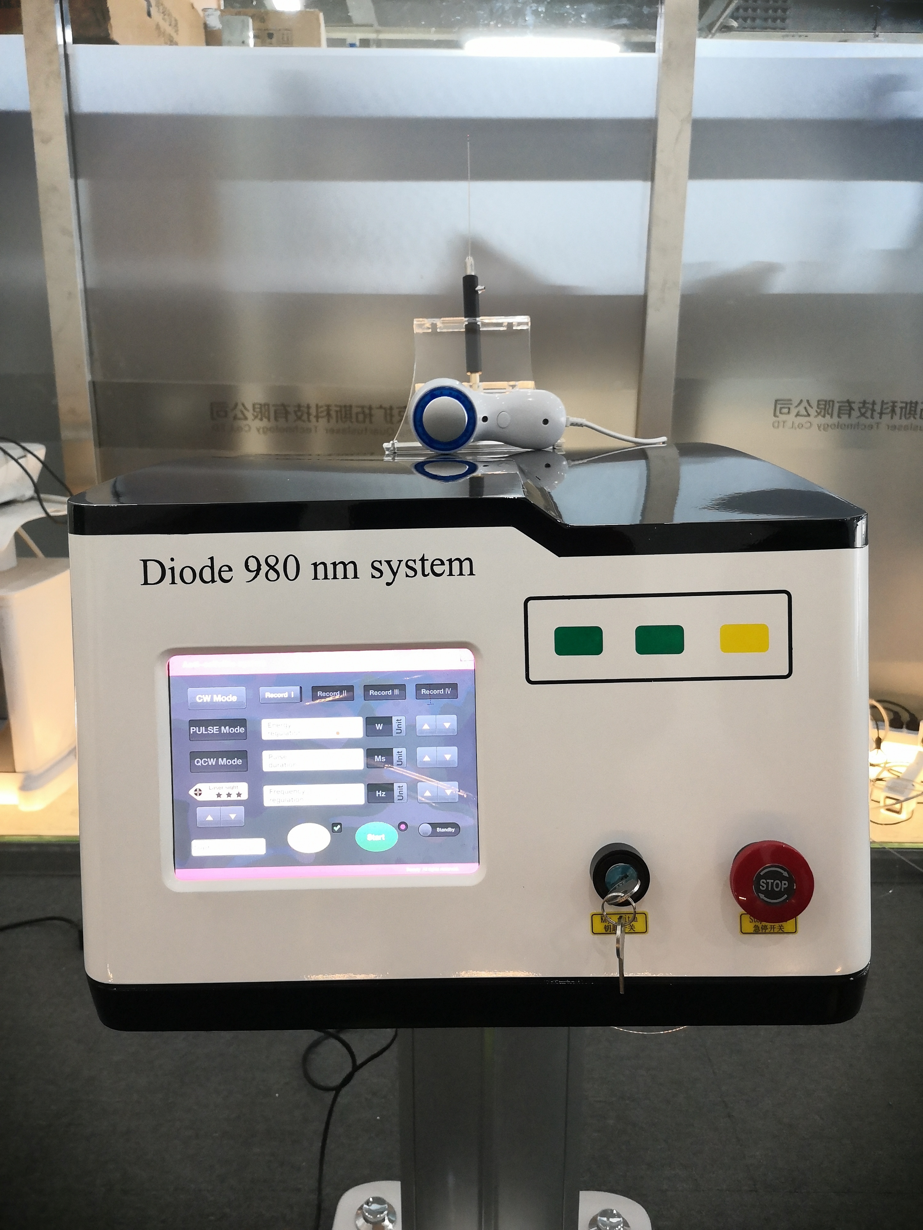 Vascular Red Blood Removal 980nm Diode Laser Spider Veins removal Nail Fungus Removal Onychomycosis Removal Beauty Salon Use - Image 3