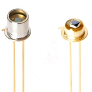 1pcs Silicon photodiode silicon photocell chip 1.3*1.3mm TO-18 package linear photodetector SG-1226-18BK SG-1226P Si photodiode