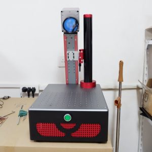 raycus fiber laser source micro metal number plate plastic name tag laser engraver engraving marking machine on round objects