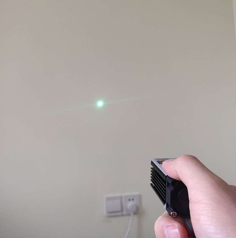 thumbnail image 2 of 200mW Fat Beam Laser Module – 405nm 450nm 532nm 650nm For Laser Show Projector 2 of 5