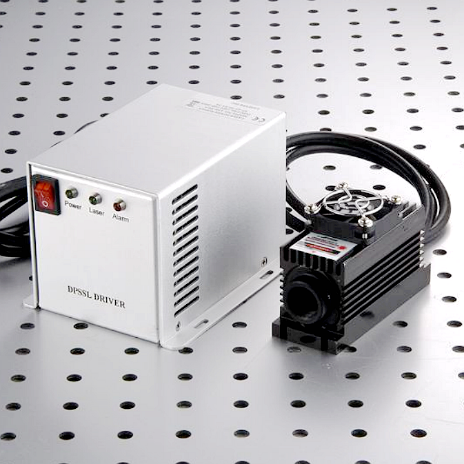 High Output Power 532nm DPSS Green Laser TEM00 Laser Small Beam Spot Size 1W-3W 1000mW-3000mW
